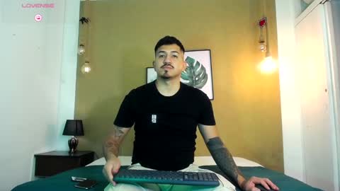 Your aron  online show from 5, 3, 2025