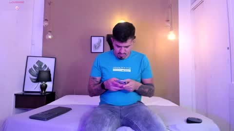 Your aron  online show from 9, 3, 2025