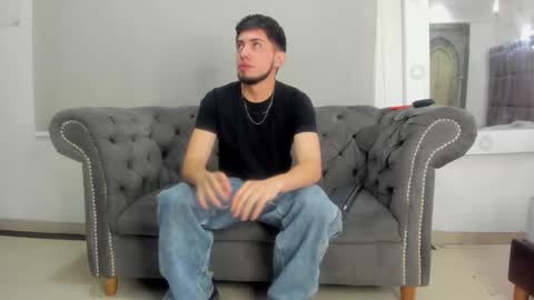 Snapshot of aaronpiers chatting on 6, 11, 2025 aaronpiers online show from 6, 11, 2025