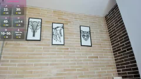 Snapshot of abbey_walker chatting on 10, 10, 2025 abbey_walker online show from 10, 10, 2025