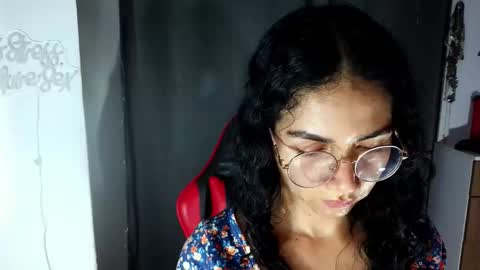 Abbi mooncb online show from 25, 3, 2026