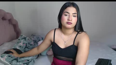 Snapshot of abbie777 chatting on 6, 1, 2025 abbie777 online show from 6, 1, 2025