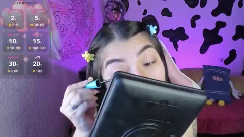 April online show from 15, 11, 2025