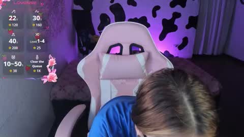 Snapshot of abbie_senjen chatting on 15, 1, 2026 April online show from 15, 1, 2026