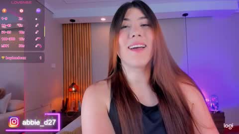 Abbie Edmond  online show from 20, 9, 2025