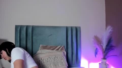 Abbie Joness online show from 13, 3, 2026