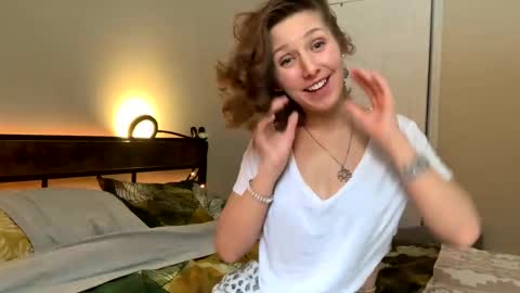 Snapshot of abbienextdoor chatting on 25, 1, 2025 Abbie online show from 25, 1, 2025