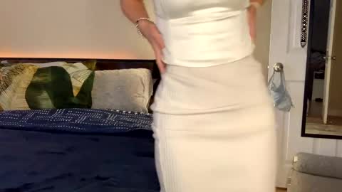 Snapshot of abbienextdoor chatting on 28, 1, 2025 Abbie online show from 28, 1, 2025