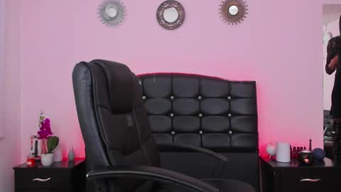 Snapshot of abbigaiil_fuster_ chatting on 14, 2, 2025 Abbigail Fuster online show from 14, 2, 2025