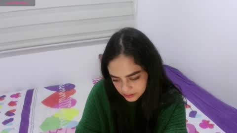 Snapshot of abby_jensen chatting on 22, 11, 2025 abby jense online show from 22, 11, 2025