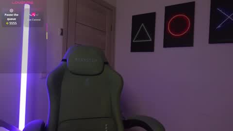 ABBY LAKER online show from 13, 9, 2025