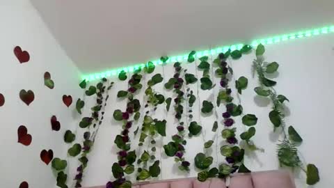 abby_moss_2 online show from 16, 4, 2026