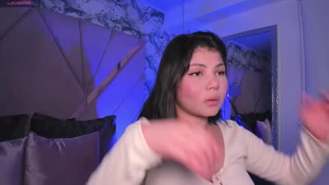 Abby Roux online show from 15, 12, 2025