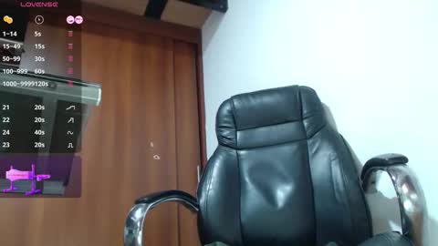 Snapshot of abby_taylorr_ chatting on 20, 10, 2025 Vannesa online show from 20, 10, 2025