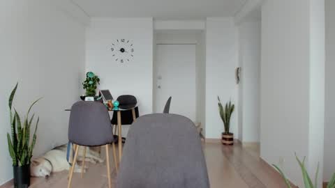 Snapshot of abbyada chatting on 7, 2, 2025 Laura  online show from 7, 2, 2025