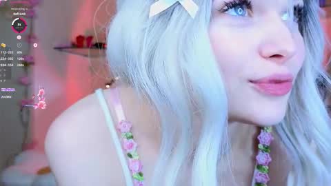 Snapshot of abbycartman chatting on 22, 10, 2025 Abby online show from 22, 10, 2025