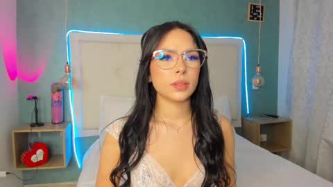 Abby Dixon  online show from 21, 2, 2025