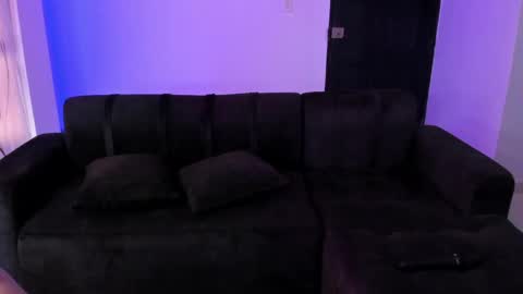 Abby Dixon  online show from 16, 4, 2026