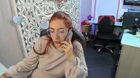 Abby Stones online show from 30, 12, 2024