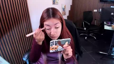 Abby Stones online show from 7, 11, 2025