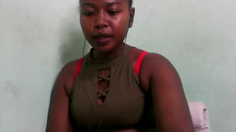 Snapshot of abella677022 chatting on 22, 2, 2026 abella677022 online show from 22, 2, 2026