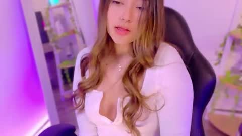  Abella Ruiz  online show from 20, 6, 2026