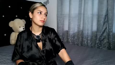 Snapshot of abellaanddick chatting on 13, 10, 2025 abellaanddick online show from 13, 10, 2025