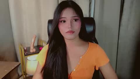 Snapshot of abetterchristine chatting on 6, 5, 2026 Abetterchristine online show from 6, 5, 2026