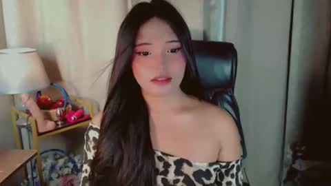 Snapshot of abetterchristine chatting on 13, 5, 2026 Abetterchristine online show from 13, 5, 2026