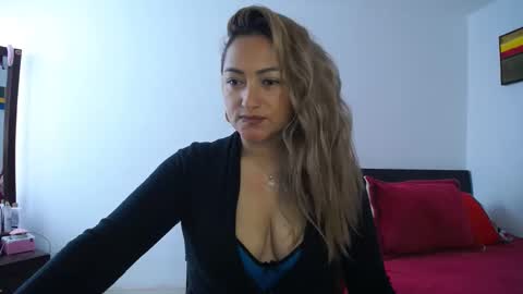 ximena online show from 6, 4, 2026