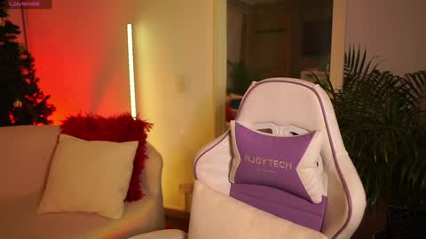 Snapshot of abigail_adamss_ chatting on 31, 12, 2024 Abigail online show from 31, 12, 2024