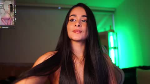 Snapshot of abigail_adamss_ chatting on 15, 9, 2025 Abigail online show from 15, 9, 2025