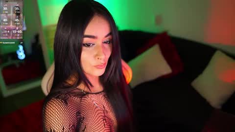 Snapshot of abigail_adamss_ chatting on 16, 9, 2025 Abigail online show from 16, 9, 2025