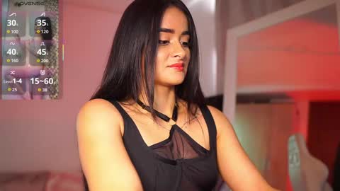 Snapshot of abigail_adamss_ chatting on 18, 10, 2025 Abigail online show from 18, 10, 2025