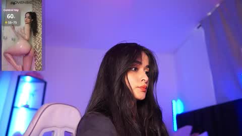 Snapshot of abigail_adamss_ chatting on 26, 10, 2025 Abigail online show from 26, 10, 2025