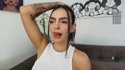 Snapshot of abigail_cruz_ chatting on 12, 9, 2025 Abigail online show from 12, 9, 2025