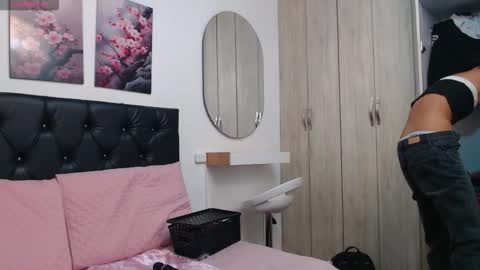 Abigail online show from 26, 3, 2026