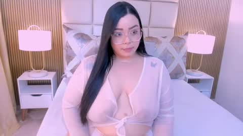 Snapshot of abigail_pride chatting on 21, 5, 2026 Abi wuw online show from 21, 5, 2026