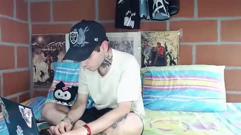 Snapshot of abigailandnoah chatting on 11, 12, 2024 Abigail and Noah online show from 11, 12, 2024