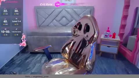 abril_ch_ online show from 8, 11, 2025