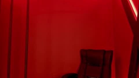 Abril jones online show from 3, 1, 2025