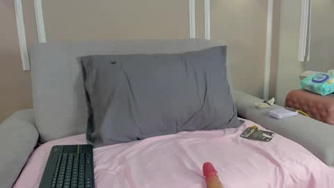 Abril jones online show from 11, 1, 2026