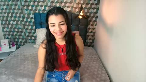 ABRIL MATTHEWS online show from 3, 2, 2025