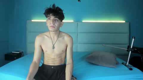 Abril and Julian online show from 21, 2, 2026