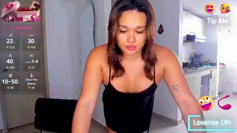 Snapshot of abrilstivenson_ chatting on 10, 7, 2026 itis S O F I A online show from 10, 7, 2026