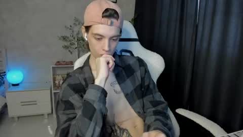 Snapshot of abslut chatting on 15, 7, 2026 Nick online show from 15, 7, 2026