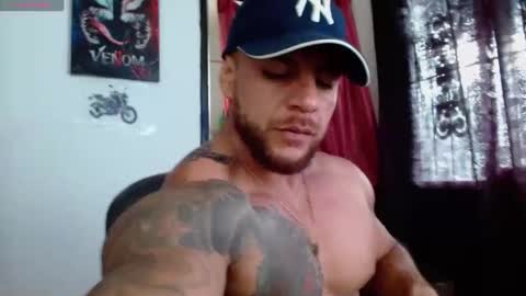 Snapshot of ace_owens chatting on 13, 10, 2025 ace_owens online show from 13, 10, 2025