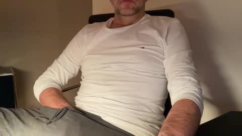 Snapshot of achtinch chatting on 17, 12, 2025 ACHTINCH online show from 17, 12, 2025