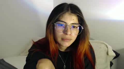 Kat miau online show from 5, 10, 2025