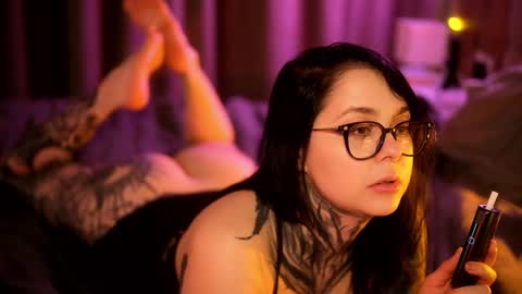 acid_pie online show from 25, 12, 2024